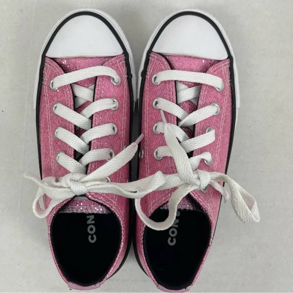 Converse All Star Kids Size 12 Pink Sparkle Low Top Sneakers Youth 12 US‎